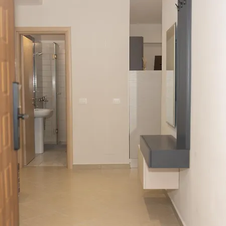 H Apartment Vlore