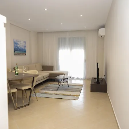 Apartament H *