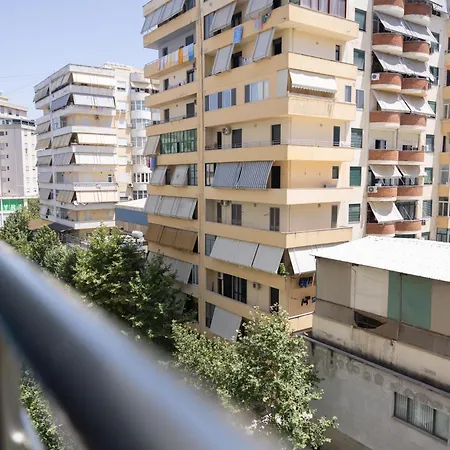 H Apartament