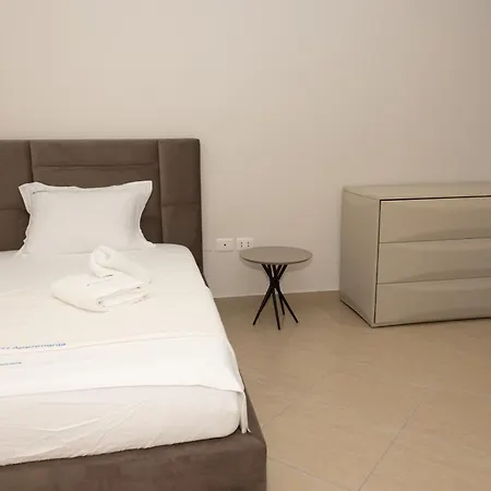 H Apartment Vlore