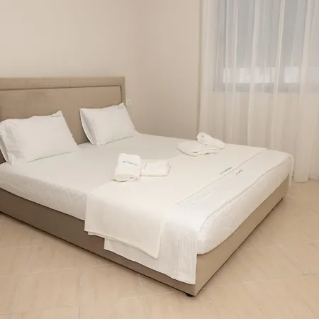 H Apartment