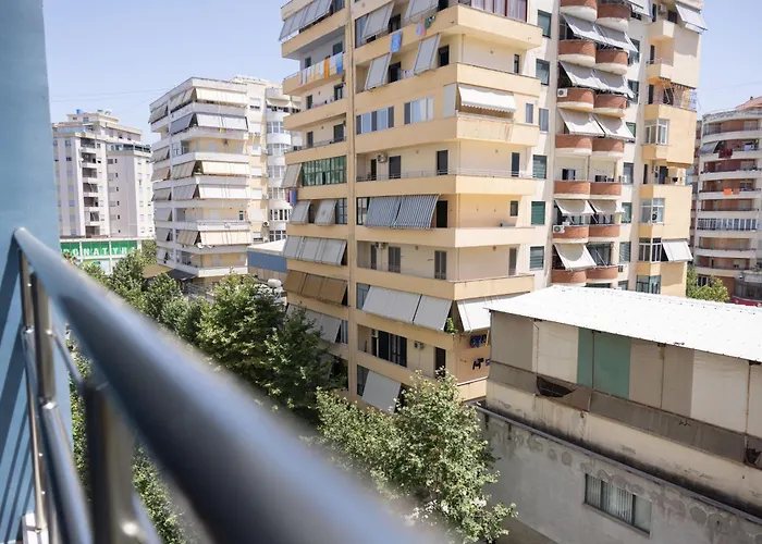 H Apartment