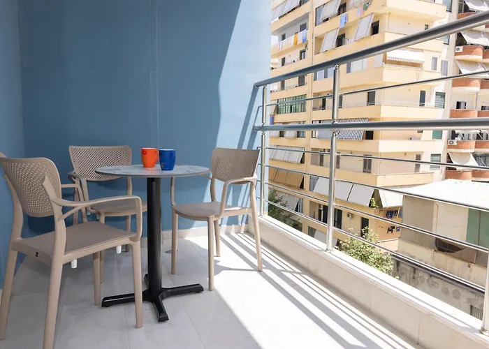 H Apartment Vlorë